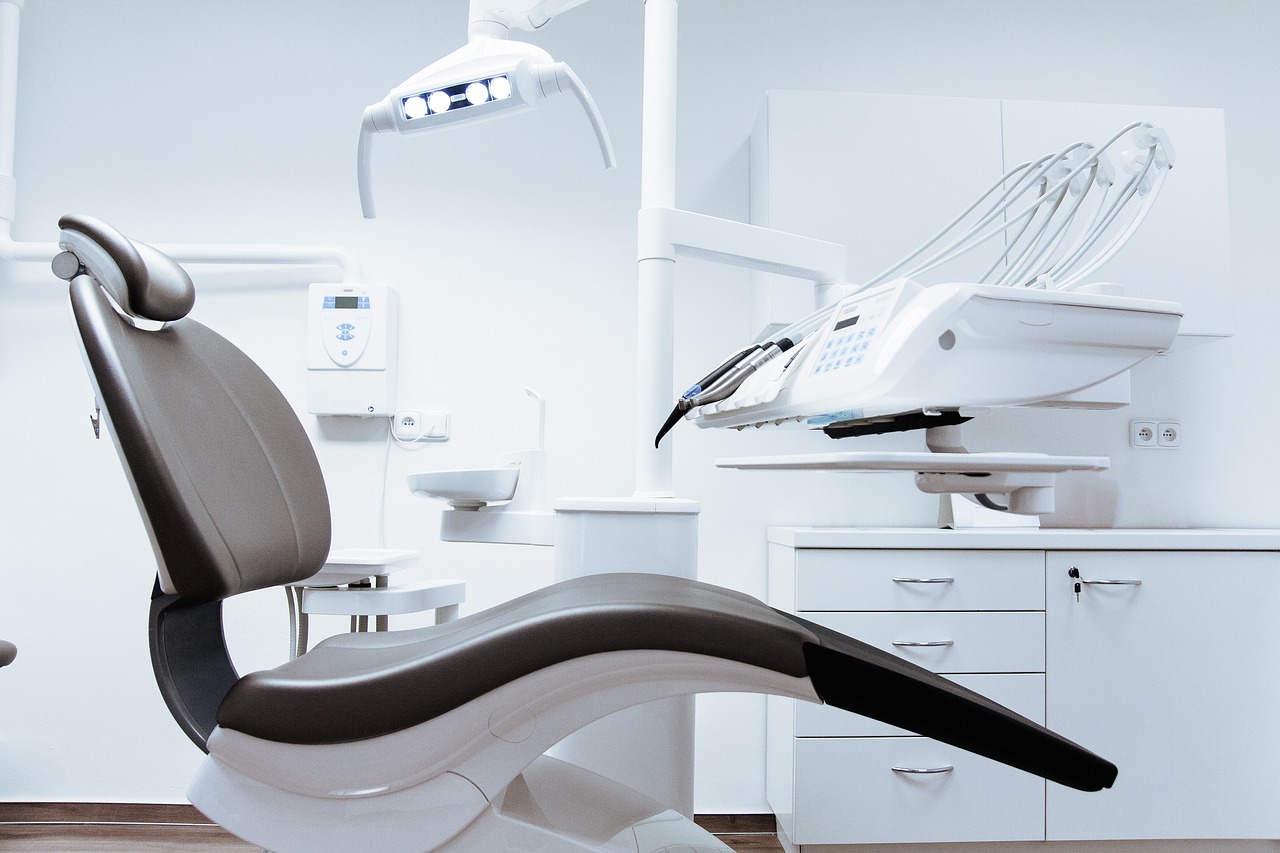 Insurance 365 provides dental insurance